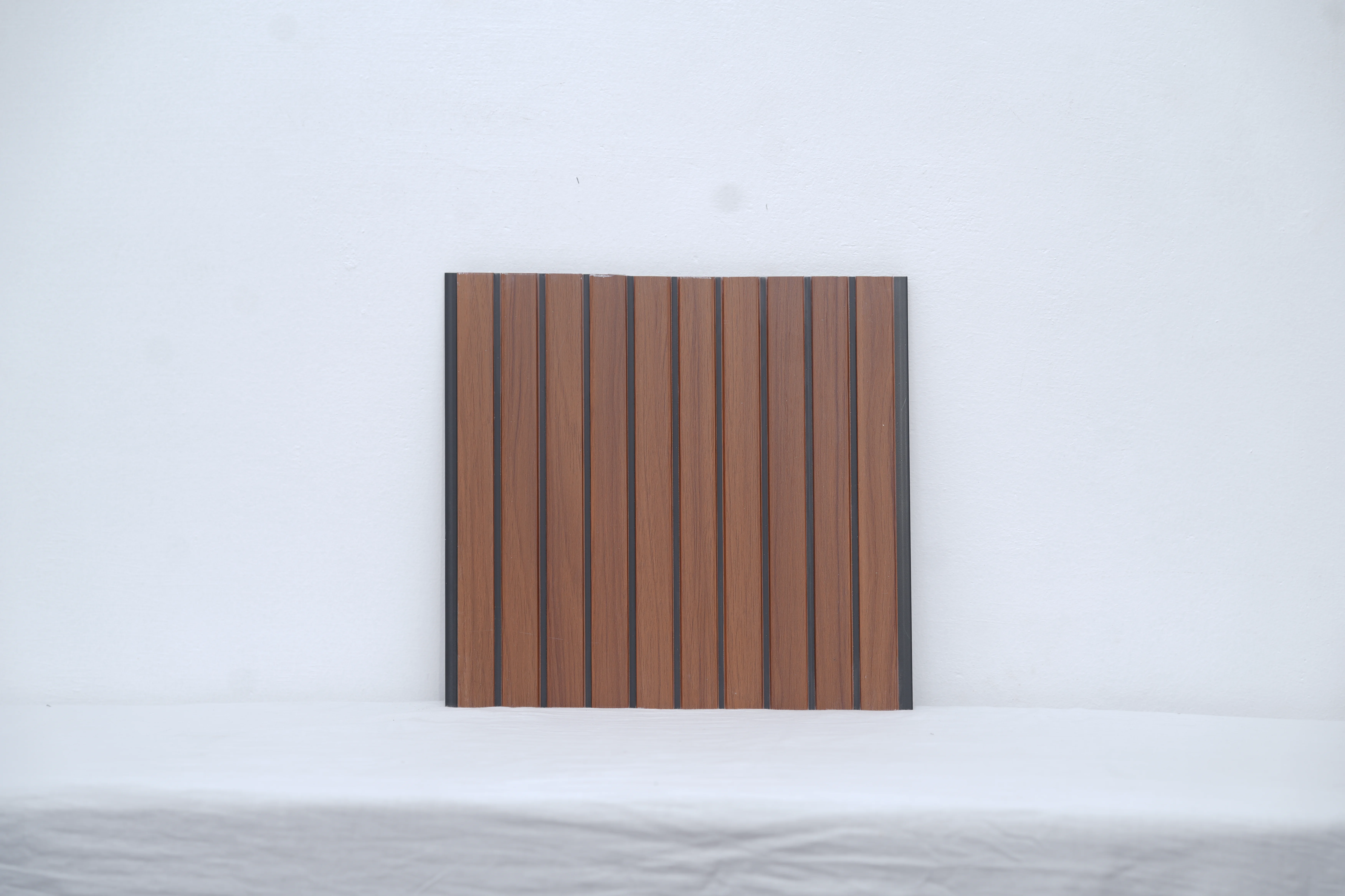 IX 204 — matte — IX-204